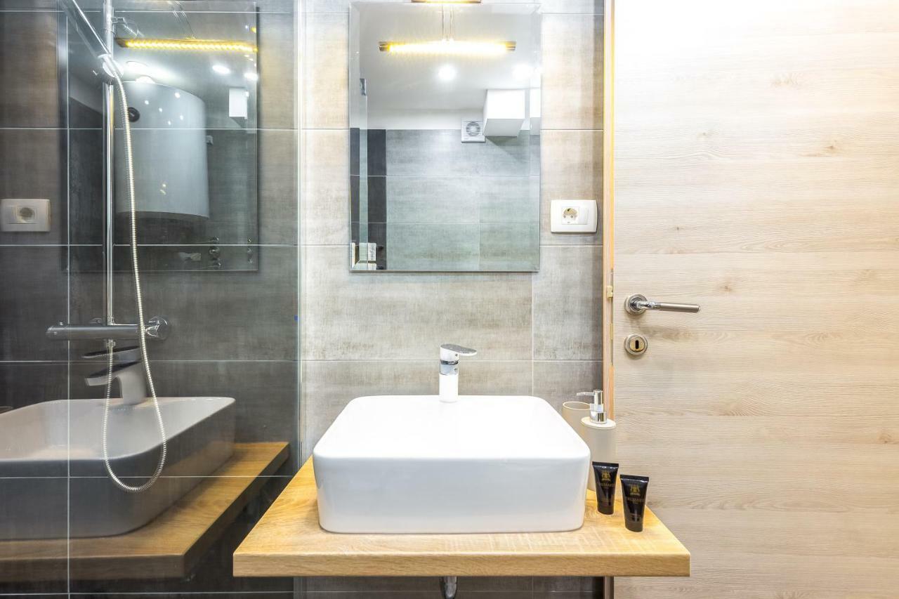 רייקה Apartments In The City מראה חיצוני תמונה