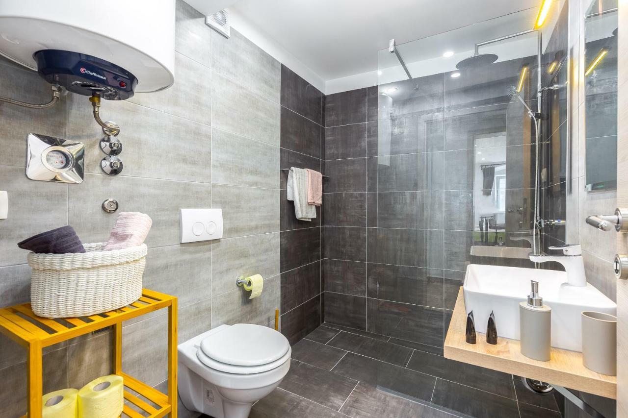 רייקה Apartments In The City מראה חיצוני תמונה